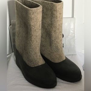 Voylok wool boots